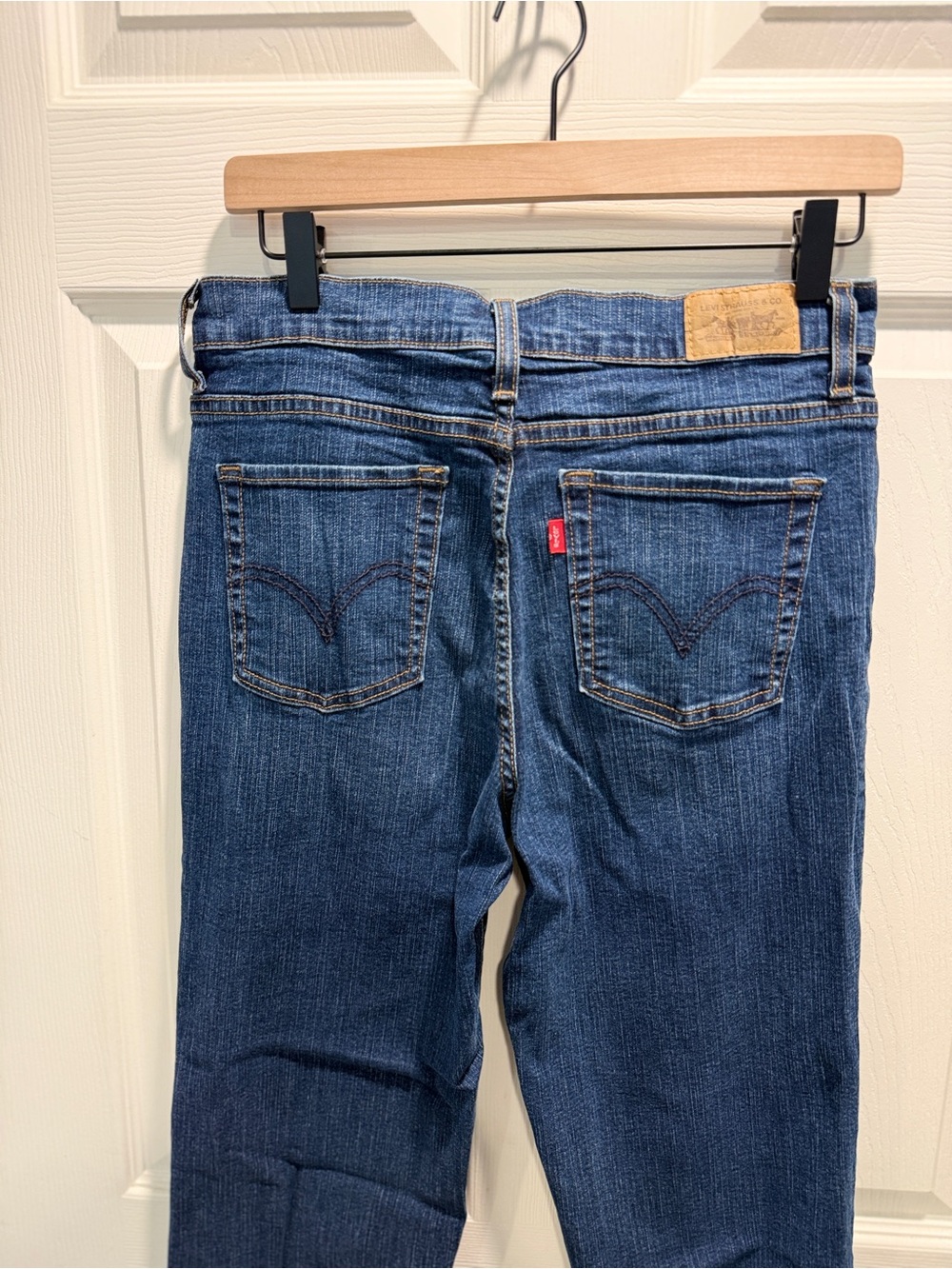 Levi’s 512 Perfectly Slimming Bootcut Jeans Women’s Size 10 Medium Wash Stretch - Picture 6 of 9